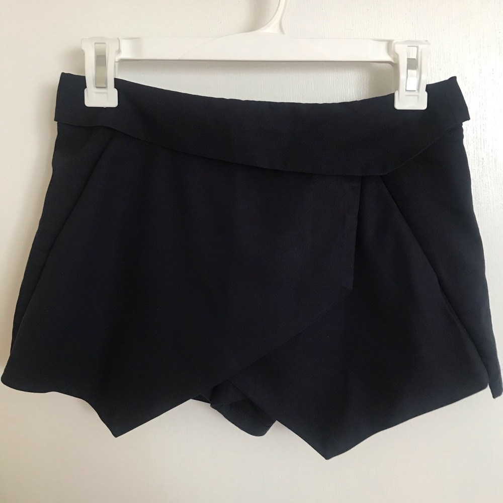 Forever 21 Mini Skort (Navy Blue)